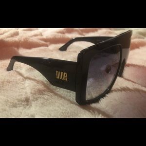 Christian Dior: Dior Power 2 Sunglasses *Brand new*